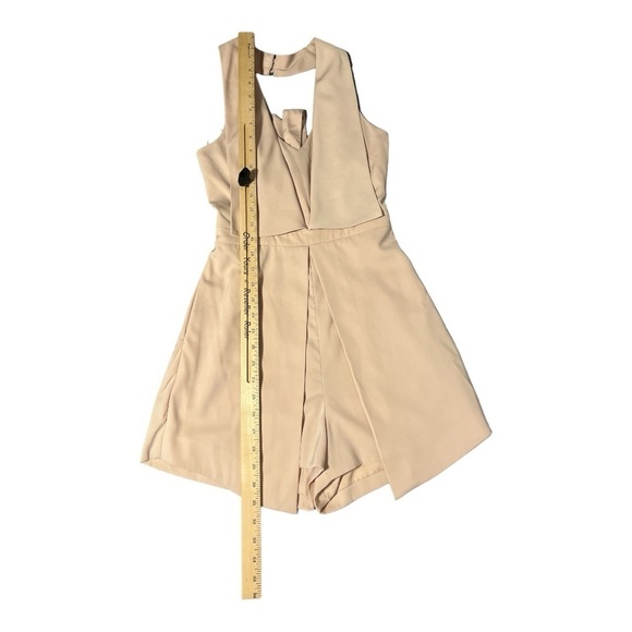 C/MEO Collective Romper Blush Halter Redefine Playsuit Womens Size Small A1 - Picture 4 of 5